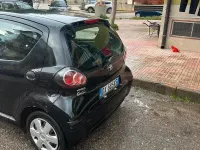 Usata Toyota Aygo 68 CV (50 kW) 2009 Nero Utilitaria
