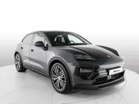 Nuova Porsche Macan 144 kW (197 CV) 2026 Grigio vulcano metallizzato SUV