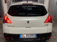 Usata Peugeot 3008 115 CV (84 kW) 2012 Bianco Station wagon