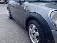 Usata Mini ONE 75 CV (55 kW) 2009 Grigio Utilitaria