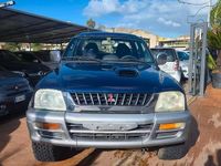 Käytetty Mitsubishi L200 100 HP (73 kW) 2000 Sininen Nouto