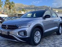 Usata VW T-Roc Life 116 CV (85 kW) 2025 Nero SUV
