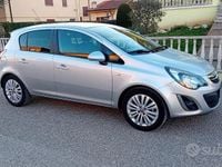 Usata Opel Corsa 86 CV (63 kW) 2014 Argento Utilitaria