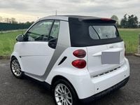 Usata Smart ForTwo Cabrio Passion 71 CV (52 kW) 2010 Bianco Cabrio