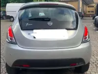 Usata Lancia Ypsilon S 86 CV (63 kW) 2015 Argento Utilitaria