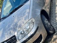 Usata Fiat Punto 54 CV (39 kW) 2004 Grigio Utilitaria