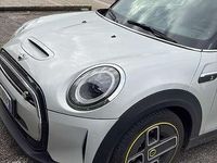 Usata Mini Cooper SE 75 kW (102 CV) 2021 Argento Utilitaria