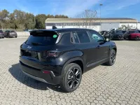 Usata Jeep Avenger Summit 114 kW (156 CV) 2024 Nero SUV