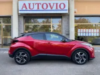 Usata Toyota C-HR Trend 152 CV (111 kW) 2024 Emotional red&black SUV