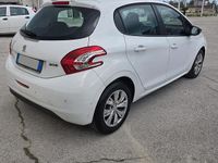 Usata Peugeot 208 68 CV (50 kW) 2015 Utilitaria