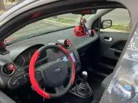 Begagnad Ford Fiesta Ghia 68 HK (50 kW) 2003 Halvkombi