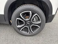 Usata Jeep Avenger Altitude 101 CV (74 kW) 2025 Bianco SUV