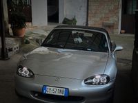 Usata Mazda MX5 110 CV (80 kW) 2000 Grigio Cabrio