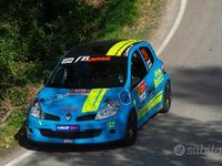 Usata Renault Clio II 203 CV (149 kW) 2006 Blu Berlina