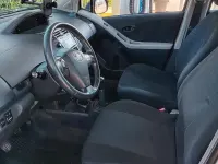 Usata Toyota Yaris 90 CV (66 kW) 2006 Grigio Berlina