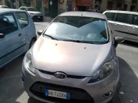 Usata Ford Fiesta 97 CV (71 kW) 2012 Grigio Berlina
