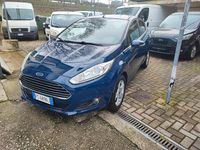 Usata Ford Fiesta 95 CV (69 kW) 2016 Blu Berlina