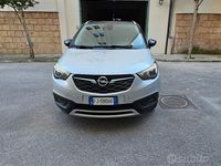 Usata Opel Crossland X 120 CV (88 kW) 2017 Grigio SUV
