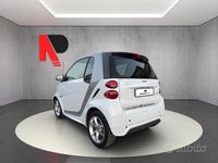 Usata Smart ForTwo Coupé Passion 54 CV (39 kW) 2012 Bianco Coupé