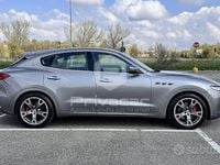 Usata Maserati Levante 250 CV (183 kW) 2017 Grigio SUV