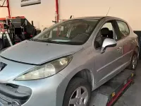 Gebraucht Peugeot 207 95 PS (69 kW) 2008 Grau Limousine
