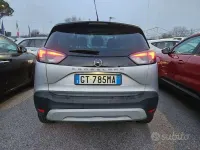 Usata Opel Crossland Elegance 131 CV (96 kW) 2024 Grigio SUV