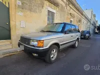 Usata Land Rover Range Rover 138 CV (101 kW) 1998 Grigio SUV