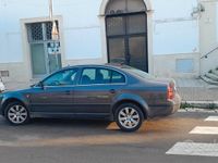 Usata Skoda Superb 130 CV (95 kW) 2005 Marrone Berlina