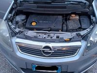 Usata Opel Zafira Cosmo 2007 Grigio Monovolume