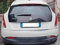 Usata Lancia Delta 120 CV (88 kW) 2011 Bianco Utilitaria