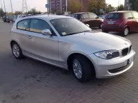 Usata BMW 118 143 CV (105 kW) 2011 Argento Utilitaria