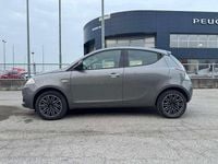 Usata Lancia Ypsilon Gold 69 CV (50 kW) 2024 Grigio granito Utilitaria