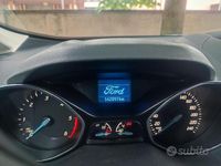 Usata Ford C-MAX 115 CV (84 kW) 2015 Grigio Monovolume