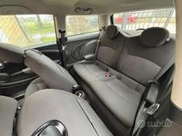 Usata Mini ONE 75 CV (55 kW) 2010 Grigio Utilitaria