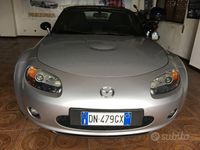 Usata Mazda MX5 126 CV (92 kW) 2008 Grigio Cabrio