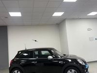 Usata Mini Cooper D Hype 116 CV (85 kW) 2016 Nero Utilitaria