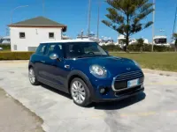 Usata Mini Cooper D 116 CV (85 kW) 2014 Blu Utilitaria
