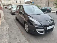 Usata Renault Scenic E-Tech Dynamique 110 CV (80 kW) 2009 Nero Monovolume