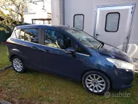 Usata Ford B-MAX Titanium 95 CV (69 kW) 2014 Grigio Monovolume