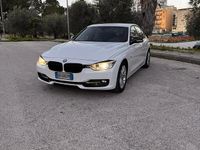 Usata BMW 318 Efficient Dynamics 143 CV (105 kW) 2013 Bianco Berlina