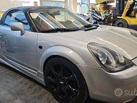 Begagnad Toyota MR2 1998 Grå Cab