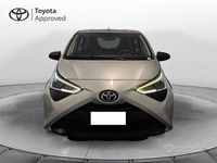 Usata Toyota Aygo Business Edition 72 CV (52 kW) 2021 Silver met Utilitaria
