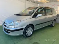 Usata Peugeot 807 136 CV (100 kW) 2007 Grigio Monovolume
