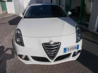 Usata Alfa Romeo Giulietta Distinctive 120 CV (88 kW) 2014 Bianco Utilitaria