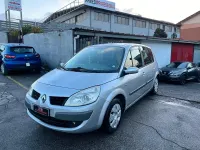 Usata Renault Scénic 106 CV (77 kW) 2006 Grigio Monovolume