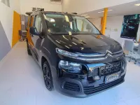 Begagnad Citroën Berlingo Live 110 HK (80 kW) 2020 Svart Minibuss