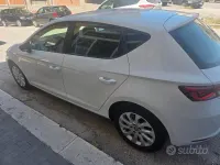 Usata Seat Leon 105 CV (77 kW) 2015 Bianco Berlina