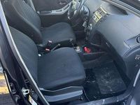 Usata Toyota Yaris Sol 101 CV (74 kW) 2009 Nero Berlina