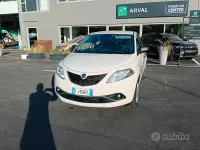 Usata Lancia Ypsilon Silver 69 CV (50 kW) 2017 Beige Utilitaria