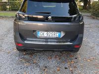 Usata Peugeot 5008 131 CV (96 kW) 2022 Grigio Monovolume